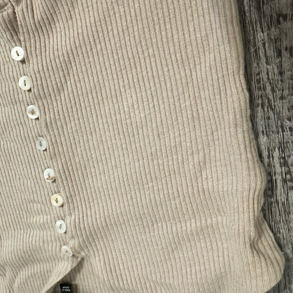 Lulu's Beige Ribbed Button-Down Crop Top - Picture 4 of 5